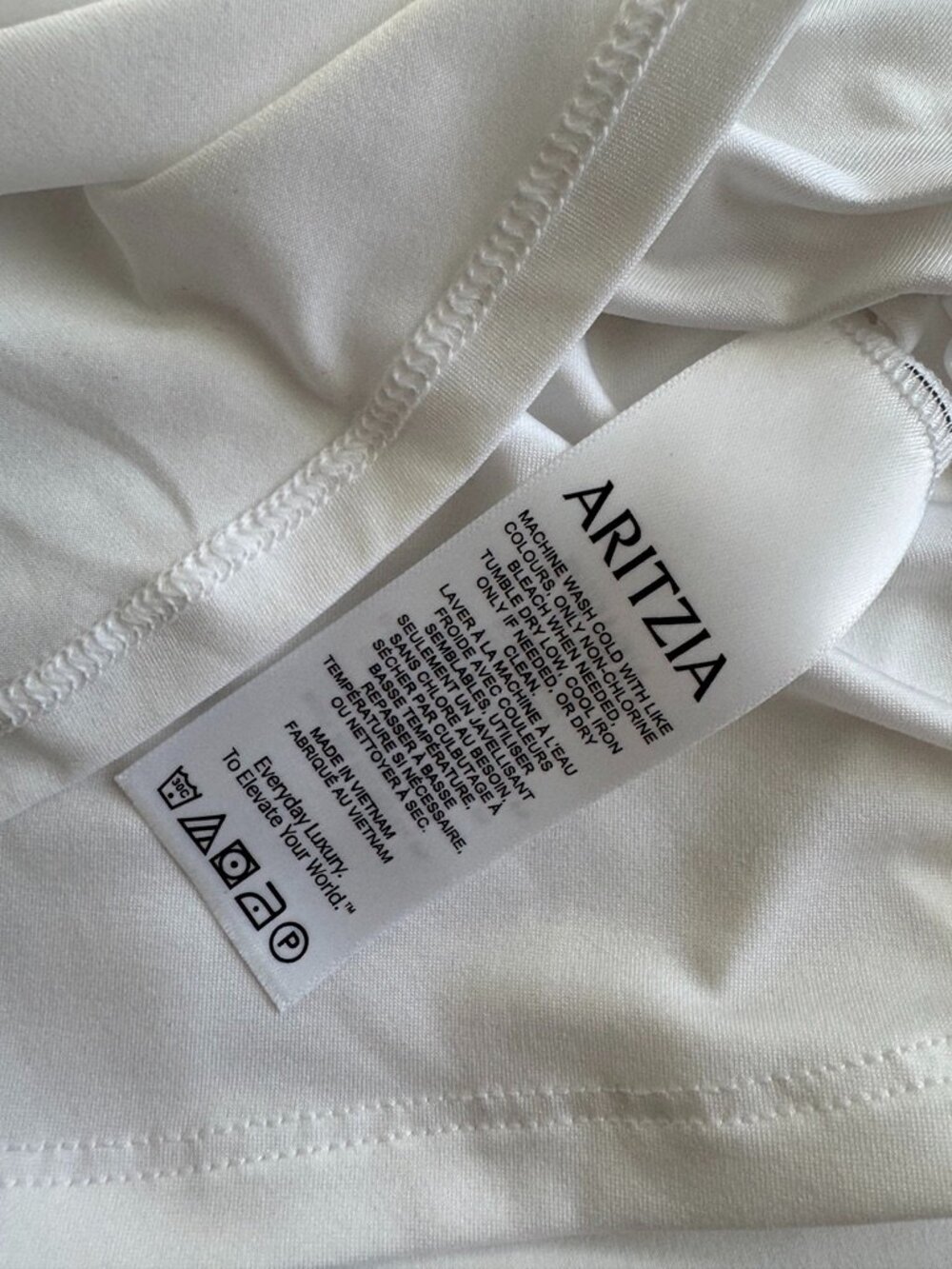 NWT - Aritzia Babaton Gallery Top - Size Smal - Picture 5 of 5